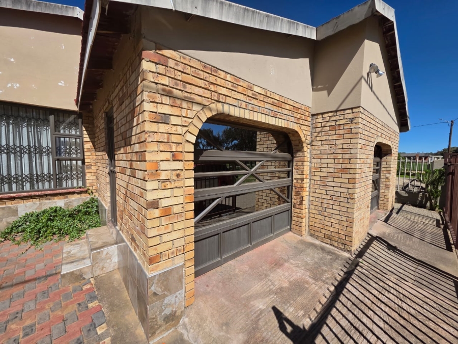 3 Bedroom Property for Sale in Old Location Free State